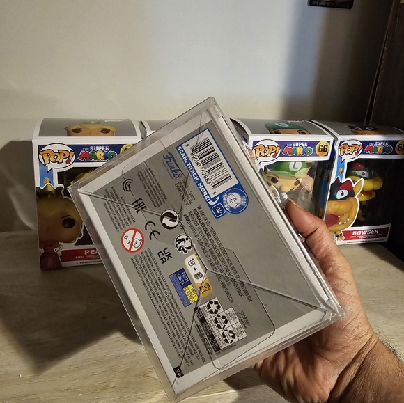 FUNKO POP! WHITEBEARD CHASE EDITION!!!!(read the description) - Picture 6 of 7